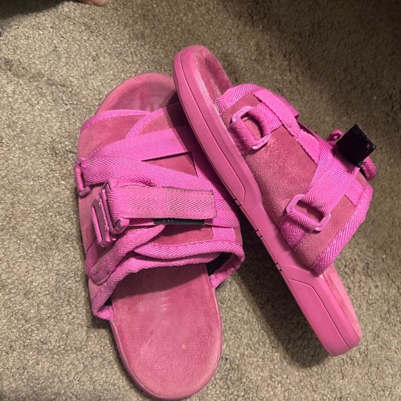 Pink suede Draco slides - Picture 4 of 4